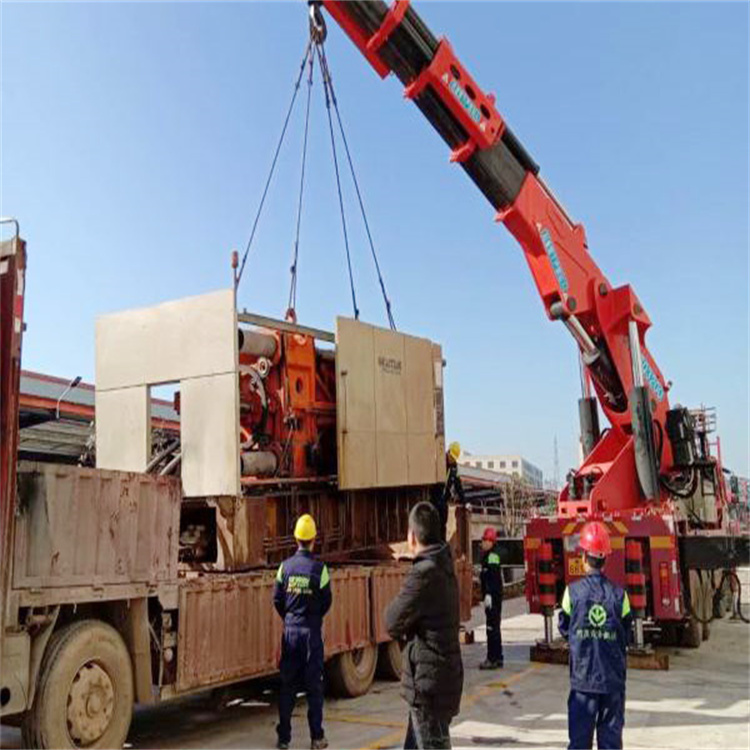 武宣随车吊作业的风险因素是怎样的